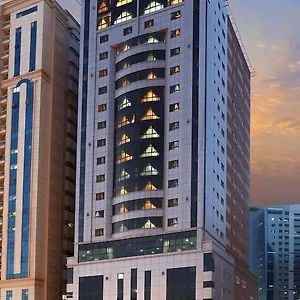 4* Aparthotel Al Hayat Suites