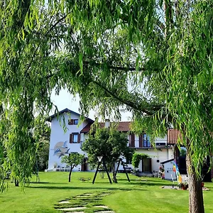 Cascina Al Ponte , Nosate إيطاليا